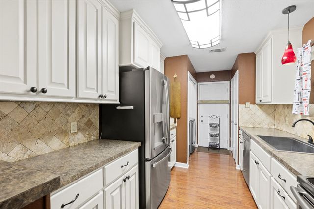 142 Fm 2296 Road, Huntsville, TX 77340