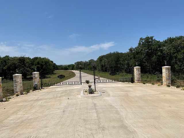 1657 Private Access 60200, Burleson, TX 76028