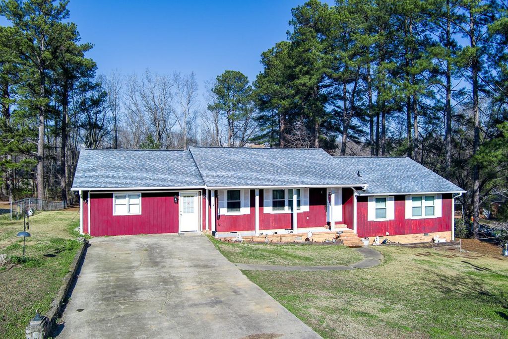 325 Shoally Ridge Drive, Boiling Springs, SC 29316