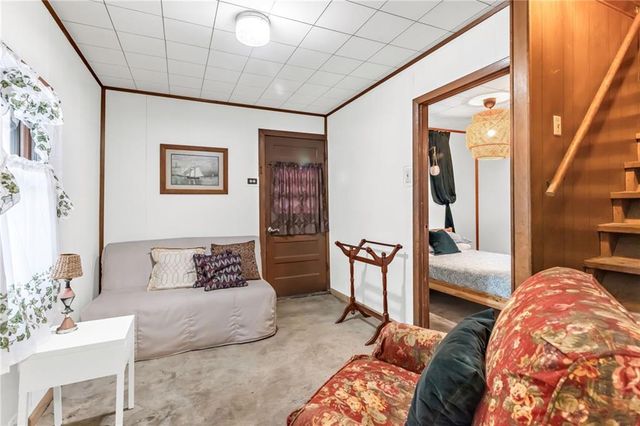 2803 Holly Street, Kansas City, MO 64108