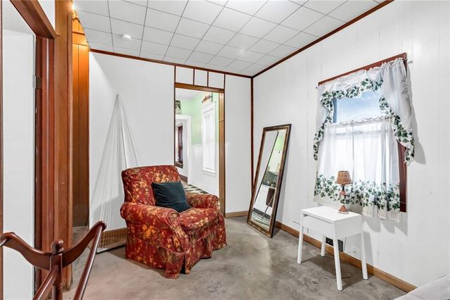 2803 Holly Street, Kansas City, MO 64108