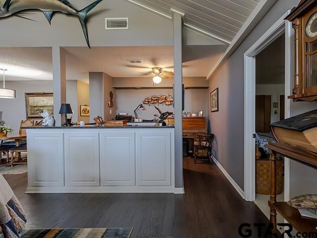 157 Lago Vista, Jacksonville, TX 75766