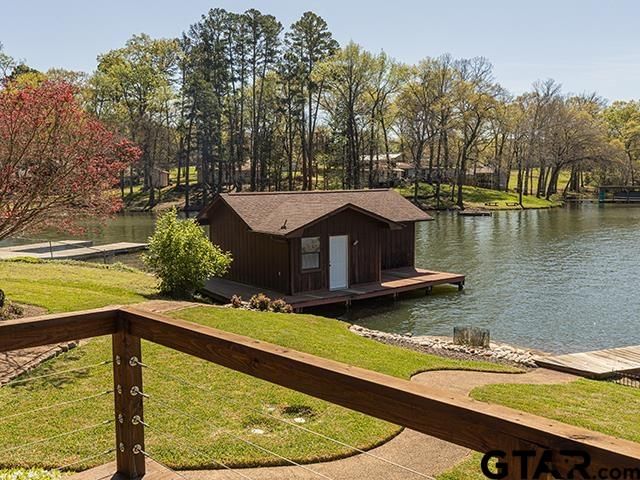 157 Lago Vista, Jacksonville, TX 75766