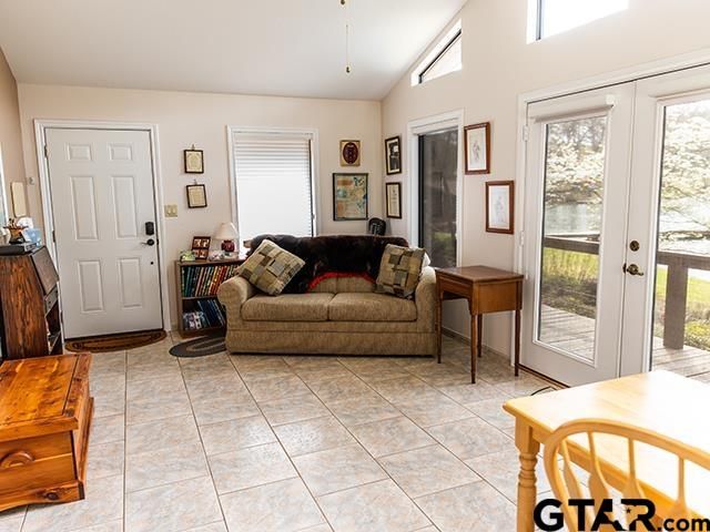 157 Lago Vista, Jacksonville, TX 75766