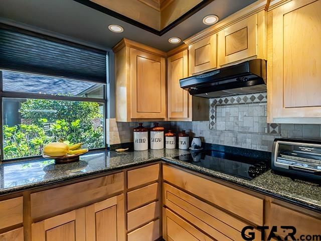 157 Lago Vista, Jacksonville, TX 75766