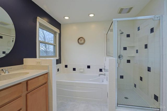 3859 Blackwood Court, Blue Ash, OH 45236