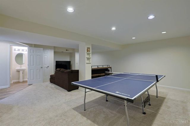 3859 Blackwood Court, Blue Ash, OH 45236