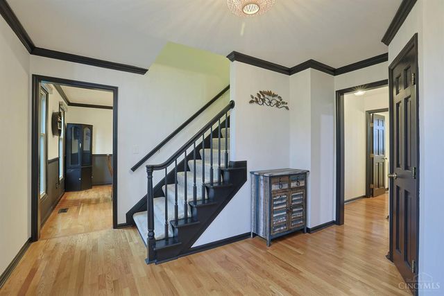 3859 Blackwood Court, Blue Ash, OH 45236