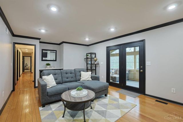 3859 Blackwood Court, Blue Ash, OH 45236