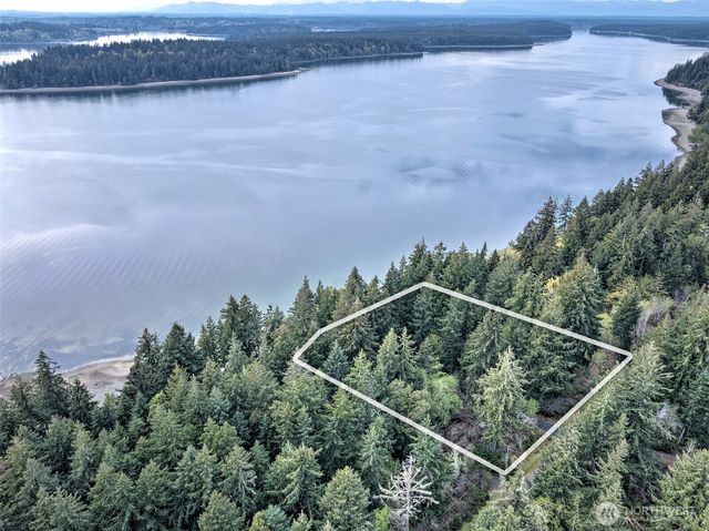 101 E Peale Drive, Shelton, WA 98584