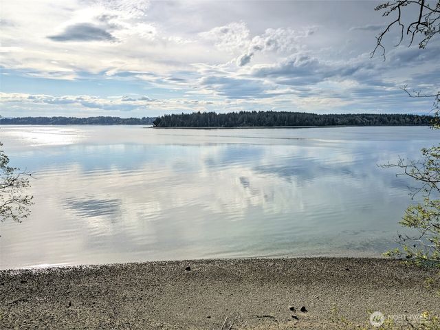 101 E Peale Drive, Shelton, WA 98584