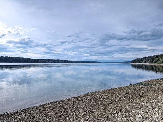 101 E Peale Drive, Shelton, WA 98584