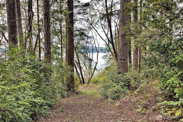 101 E Peale Drive, Shelton, WA 98584