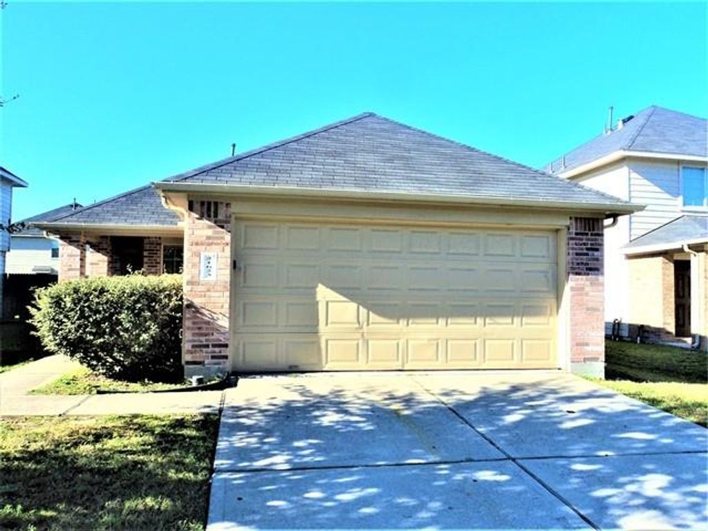 21623 Nella Circle, Humble, TX 77338