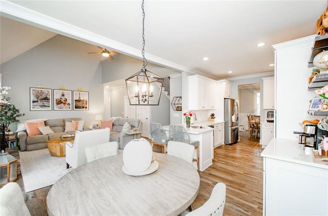 199 Mountain Vista Boulevard, Canton, GA 30115