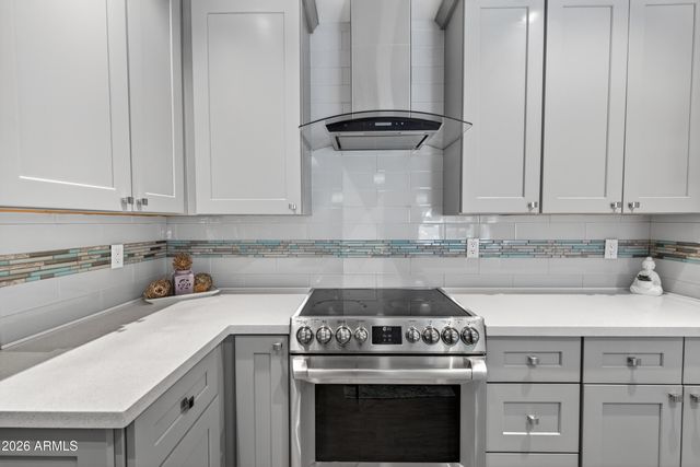 5811 E CROCUS Drive, Scottsdale, AZ 85254