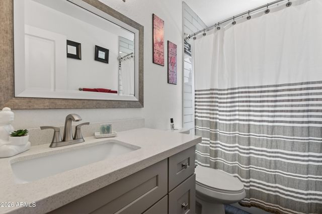 5811 E CROCUS Drive, Scottsdale, AZ 85254