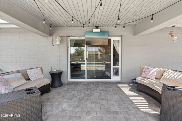 5811 E CROCUS Drive, Scottsdale, AZ 85254