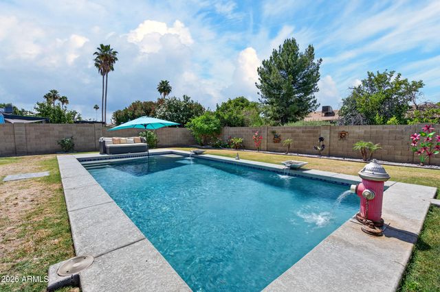 5811 E CROCUS Drive, Scottsdale, AZ 85254