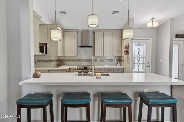 5811 E CROCUS Drive, Scottsdale, AZ 85254