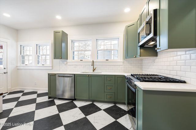 1750 Fernwood Ave, Louisville, KY 40205