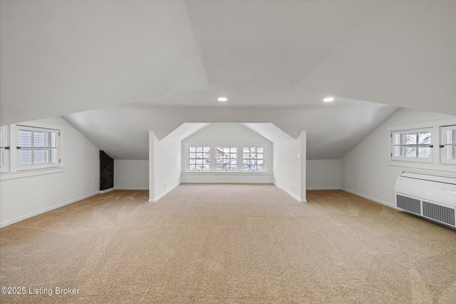 1750 Fernwood Ave, Louisville, KY 40205