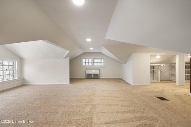 1750 Fernwood Ave, Louisville, KY 40205