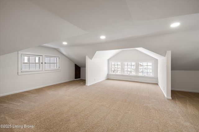 1750 Fernwood Ave, Louisville, KY 40205