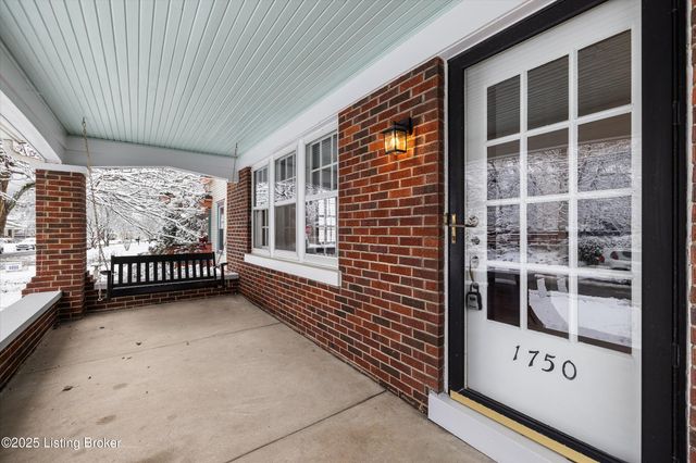 1750 Fernwood Ave, Louisville, KY 40205