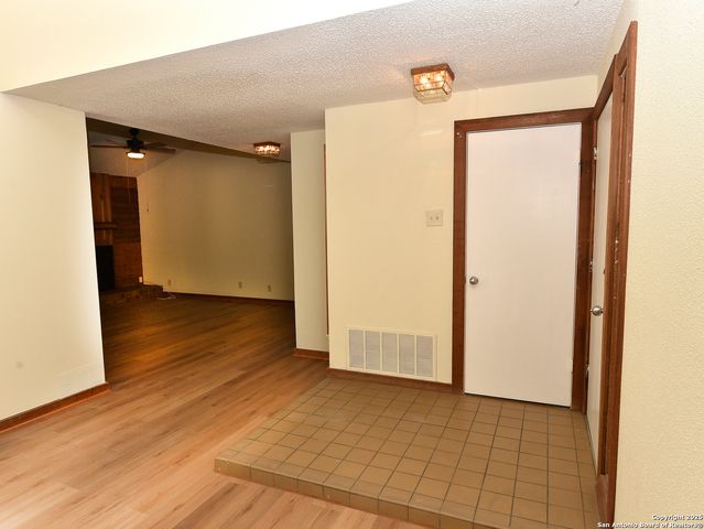 15623 Boulder Creek St, San Antonio, TX 78247