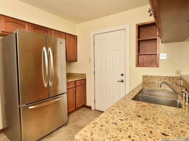 15623 Boulder Creek St, San Antonio, TX 78247