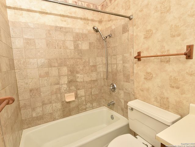 15623 Boulder Creek St, San Antonio, TX 78247