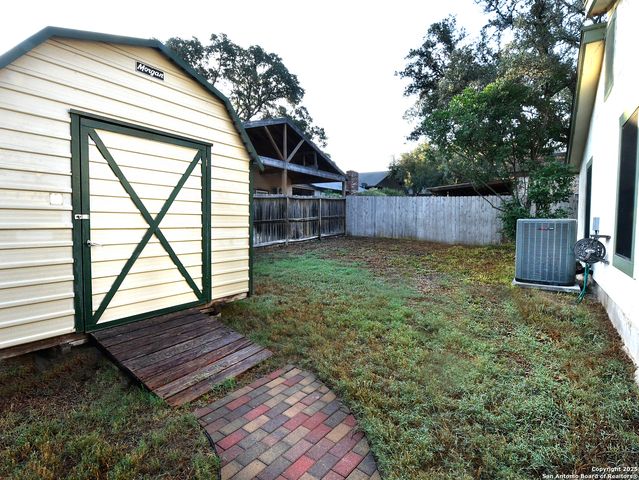 15623 Boulder Creek St, San Antonio, TX 78247