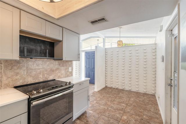 304 FOX PLACE, Port Orange, FL 32127