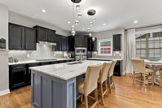 1993 Steeple Chase Bend, Apex, NC 27502