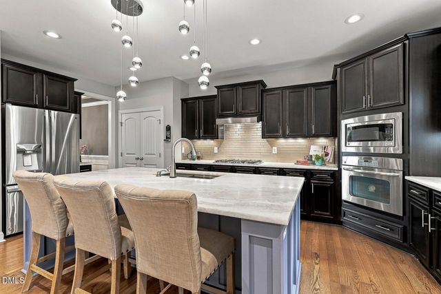 1993 Steeple Chase Bend, Apex, NC 27502