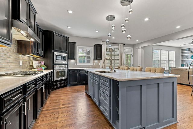 1993 Steeple Chase Bend, Apex, NC 27502