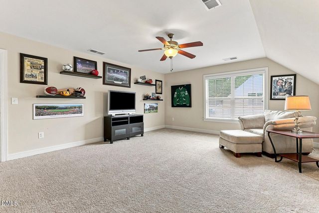 1993 Steeple Chase Bend, Apex, NC 27502