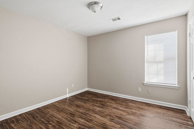 6030 CHADWELL RD, Millington, TN 38053