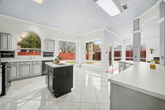 1132 Devonshire Drive, Desoto, TX 75115