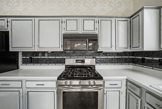 1132 Devonshire Drive, Desoto, TX 75115