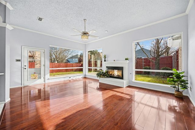 1132 Devonshire Drive, Desoto, TX 75115