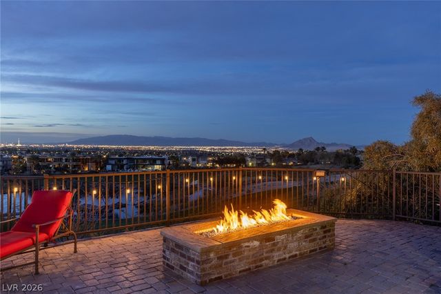 1520 Macdonald Ranch Drive, Henderson, NV 89012