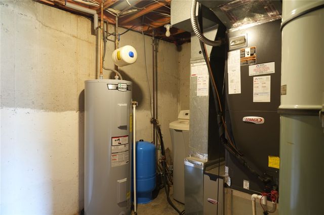 6725 Fishburg Road, Huber Heights, OH 45424