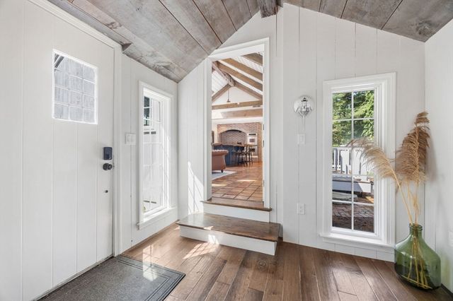 908 Main St, Norwell, MA 02061