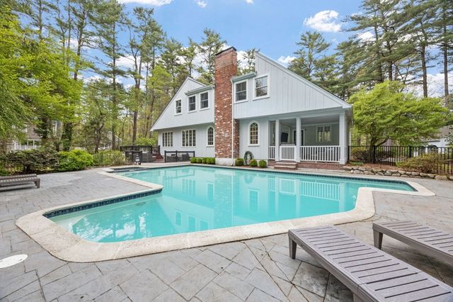 908 Main St, Norwell, MA 02061
