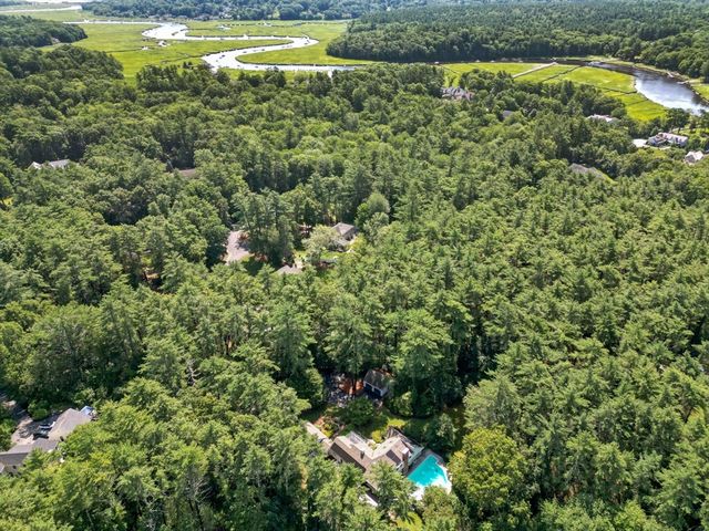 908 Main St, Norwell, MA 02061