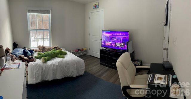 2970 Sherrills Stream Drive, Sherrills Ford, NC 28673