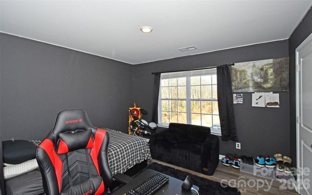 2970 Sherrills Stream Drive, Sherrills Ford, NC 28673