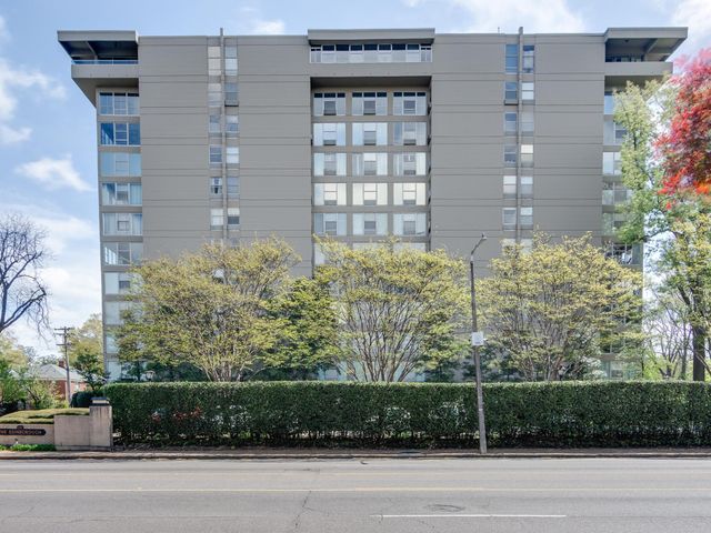 232 S Highland St Apt 303, Memphis, TN 38111